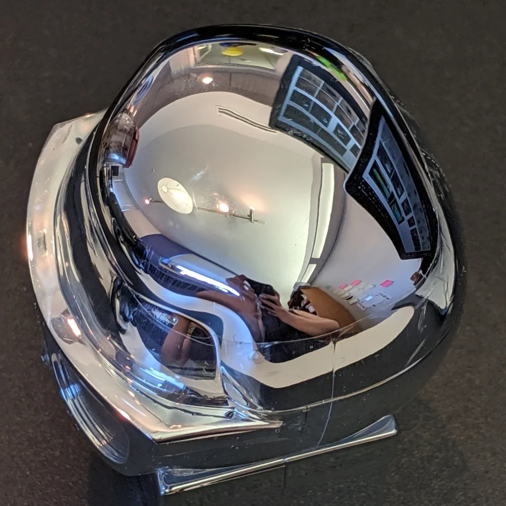 New, sealed Karl Lagerfeld x ModelCo Kiss Me Karl Lip Balm - Picture 3 of 8